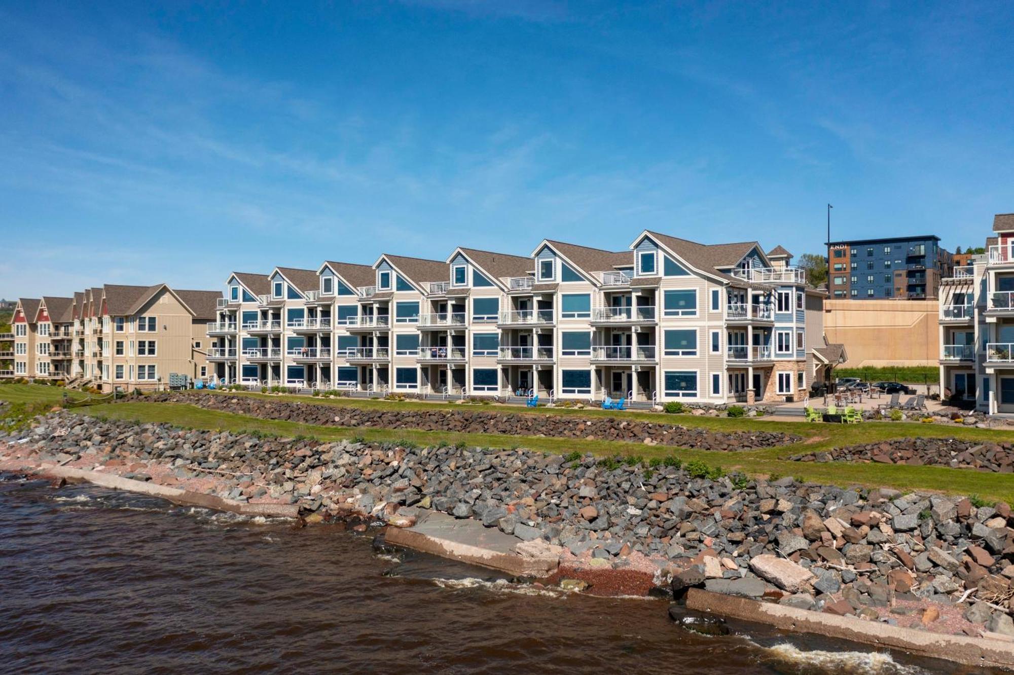 Beacon Pointe On Lake Superior ダルース エクステリア 写真