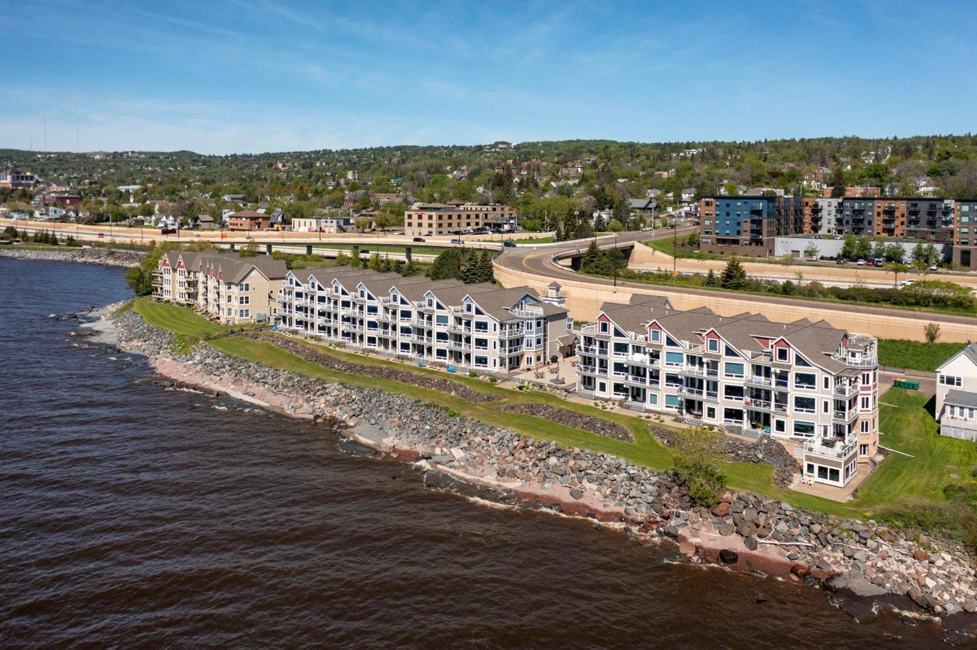 Beacon Pointe On Lake Superior ダルース エクステリア 写真