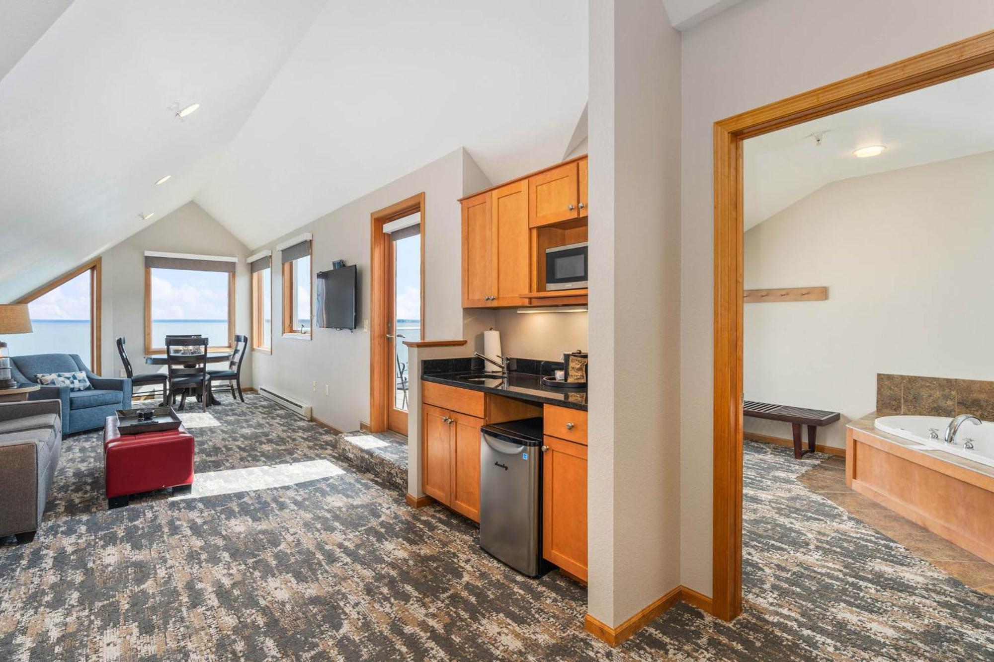 Beacon Pointe On Lake Superior ダルース エクステリア 写真