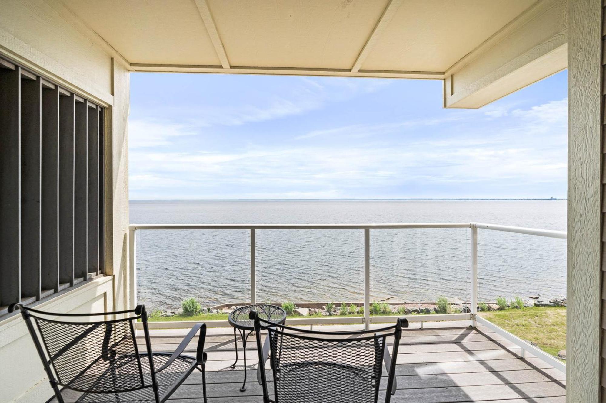 Beacon Pointe On Lake Superior ダルース エクステリア 写真